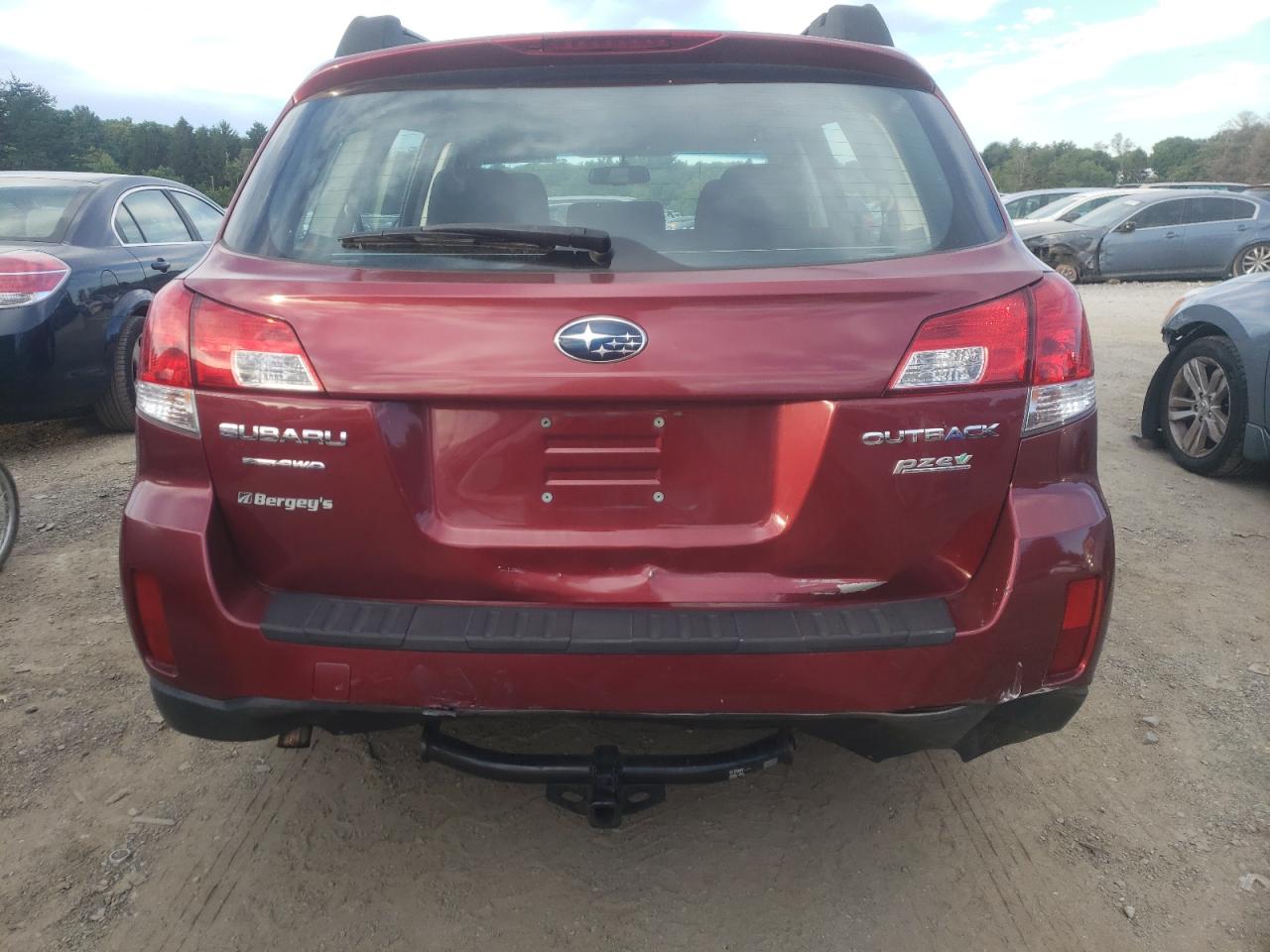 Photo 5 VIN: 4S4BRBAC1D3310614 - SUBARU OUTBACK 