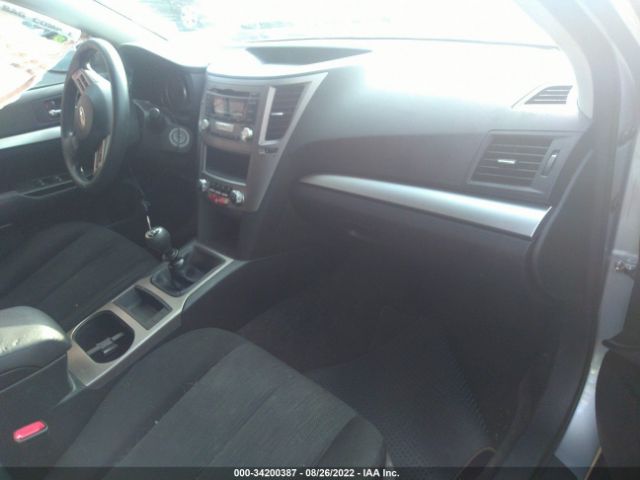 Photo 4 VIN: 4S4BRBAC1E1206136 - SUBARU OUTBACK 