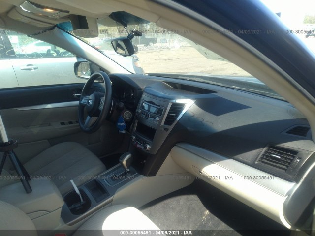 Photo 4 VIN: 4S4BRBAC2B3385481 - SUBARU OUTBACK 