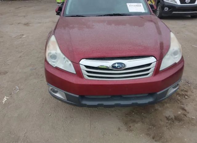 Photo 5 VIN: 4S4BRBAC2C3218782 - SUBARU OUTBACK 