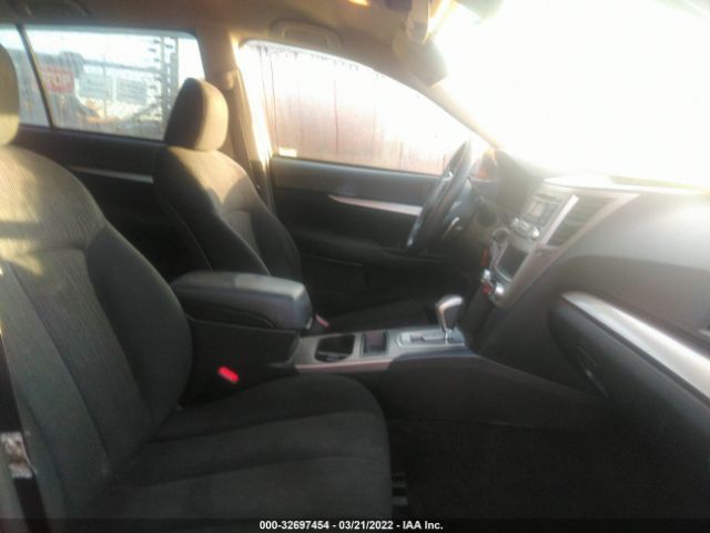 Photo 4 VIN: 4S4BRBAC2E3256001 - SUBARU OUTBACK 