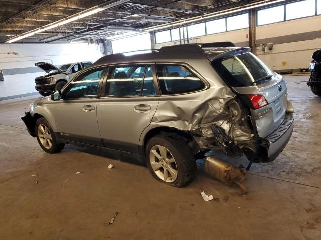 Photo 1 VIN: 4S4BRBAC2E3327617 - SUBARU OUTBACK 2. 