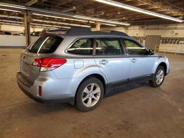 Photo 2 VIN: 4S4BRBAC2E3327617 - SUBARU OUTBACK 2. 