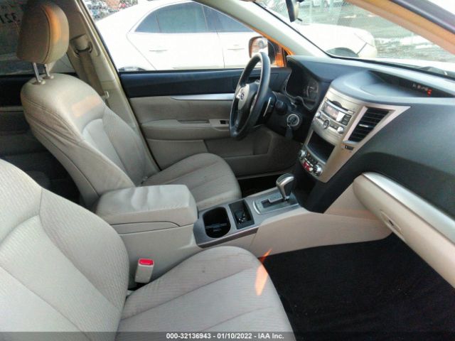 Photo 4 VIN: 4S4BRBAC3C3236305 - SUBARU OUTBACK 