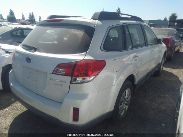 Photo 3 VIN: 4S4BRBAC3E3221421 - SUBARU OUTBACK 