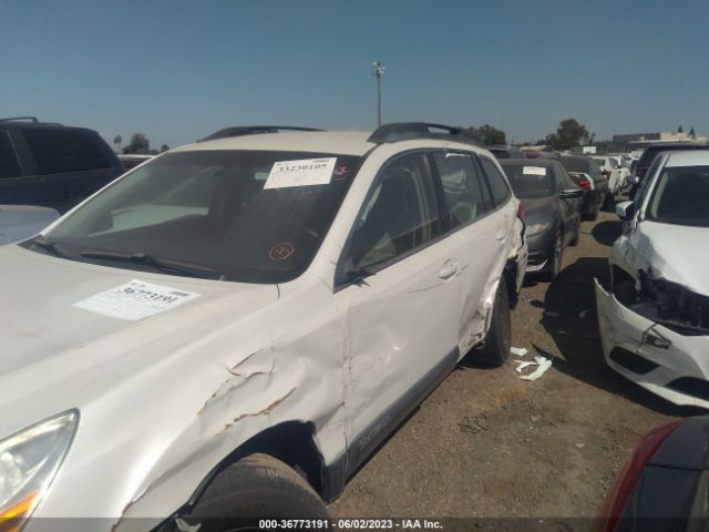 Photo 5 VIN: 4S4BRBAC3E3221421 - SUBARU OUTBACK 