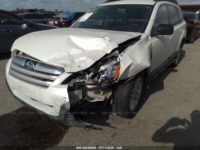 Photo 5 VIN: 4S4BRBAC3E3267928 - SUBARU OUTBACK 