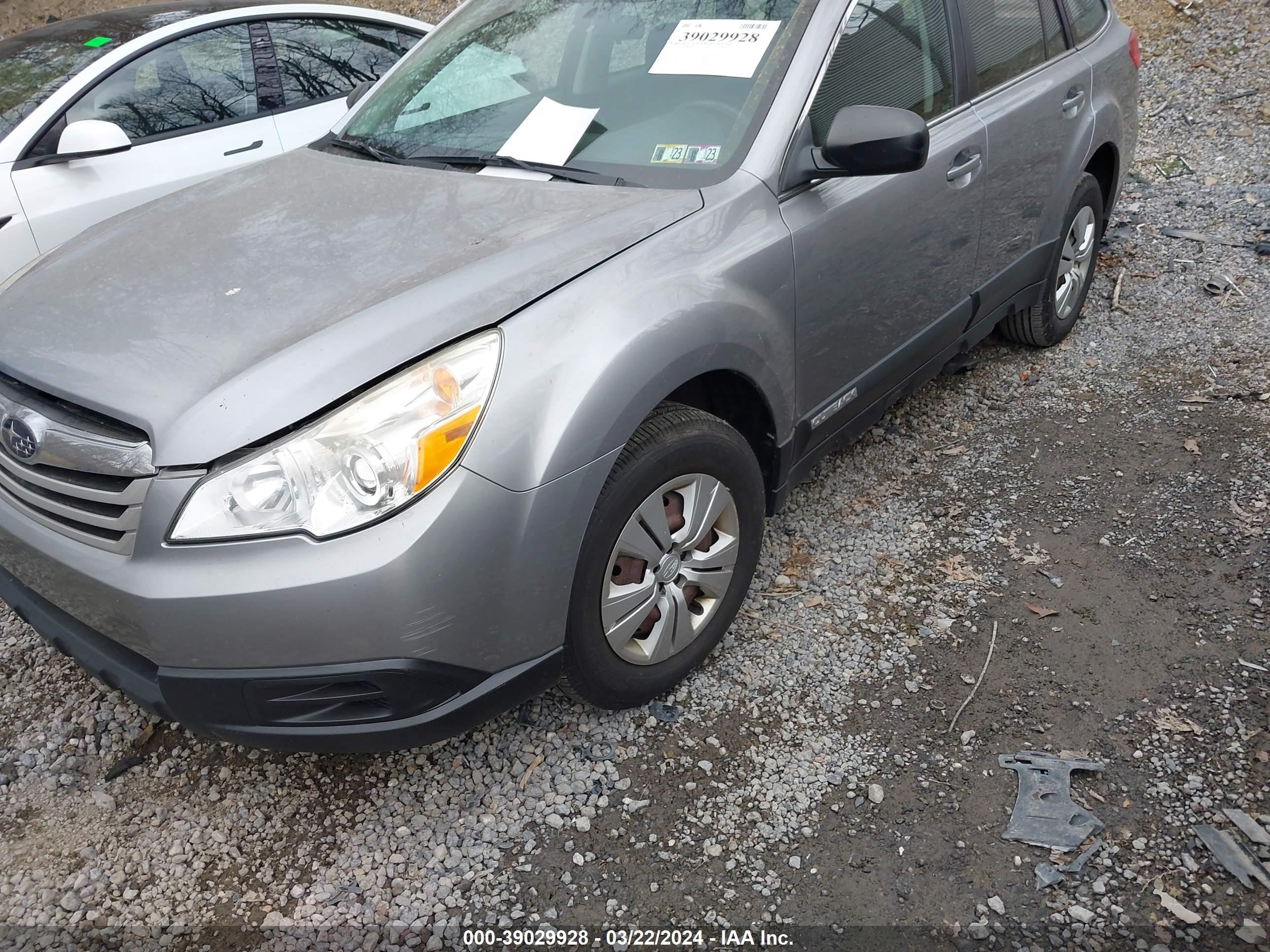 Photo 15 VIN: 4S4BRBAC4A3315334 - SUBARU OUTBACK 