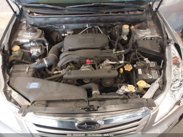 Photo 9 VIN: 4S4BRBAC4B3405021 - SUBARU OUTBACK 