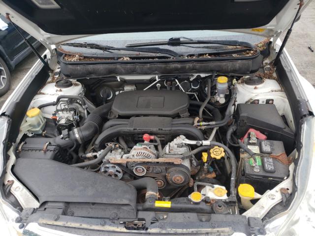 Photo 6 VIN: 4S4BRBAC5B3320835 - SUBARU OUTBACK 2. 