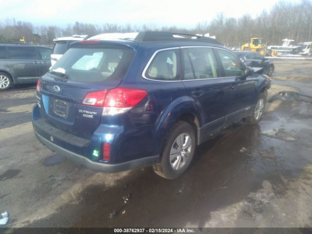 Photo 3 VIN: 4S4BRBAC5B3320849 - SUBARU OUTBACK 