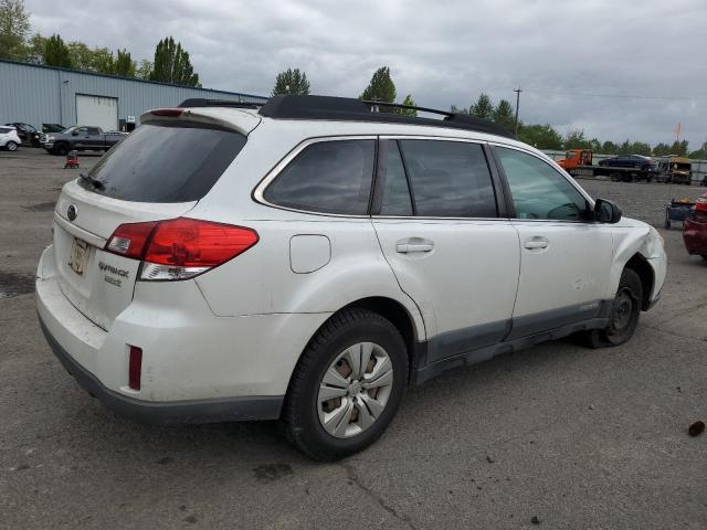 Photo 2 VIN: 4S4BRBAC5B3340308 - SUBARU OUTBACK 