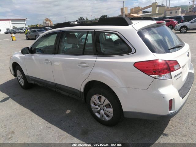 Photo 2 VIN: 4S4BRBAC5D3310969 - SUBARU OUTBACK 