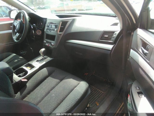 Photo 4 VIN: 4S4BRBAC6B3360664 - SUBARU OUTBACK 