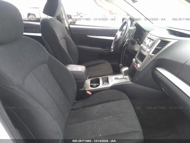 Photo 4 VIN: 4S4BRBAC6E3254428 - SUBARU OUTBACK 