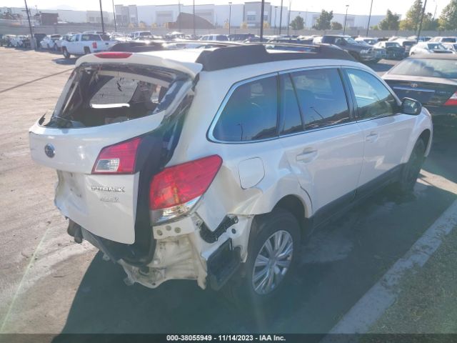 Photo 3 VIN: 4S4BRBAC7D3313615 - SUBARU OUTBACK 