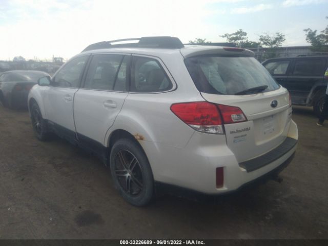 Photo 2 VIN: 4S4BRBAC9B3401644 - SUBARU OUTBACK 