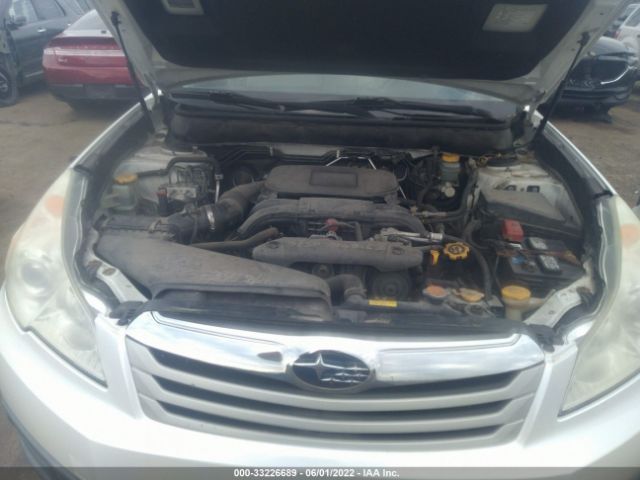 Photo 9 VIN: 4S4BRBAC9B3401644 - SUBARU OUTBACK 