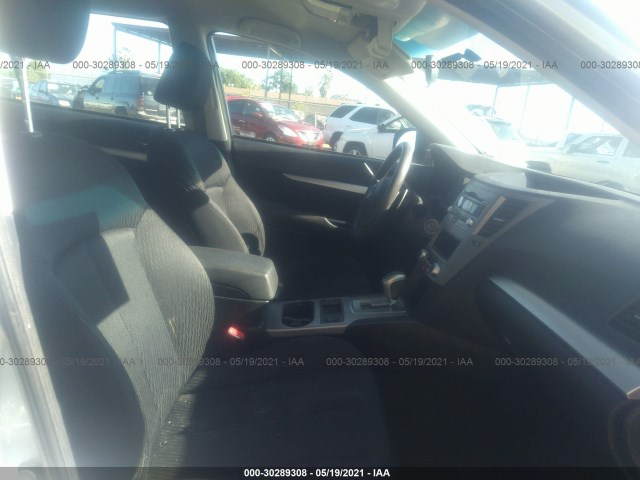 Photo 4 VIN: 4S4BRBAC9C3247499 - SUBARU OUTBACK 