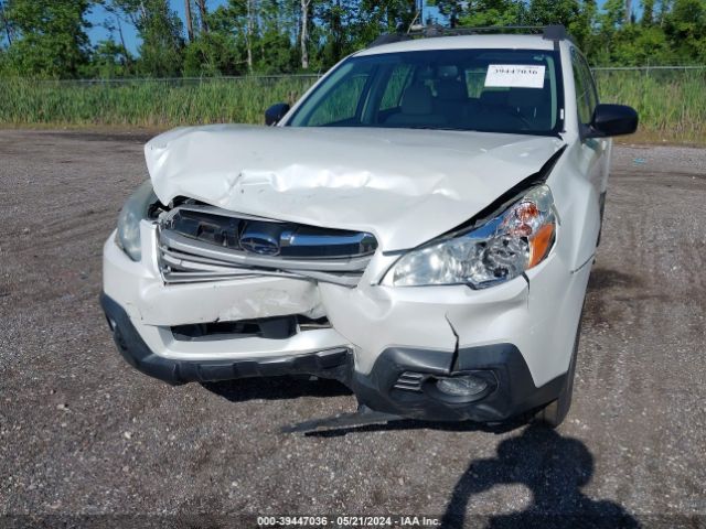 Photo 5 VIN: 4S4BRBAC9E3218586 - SUBARU OUTBACK 