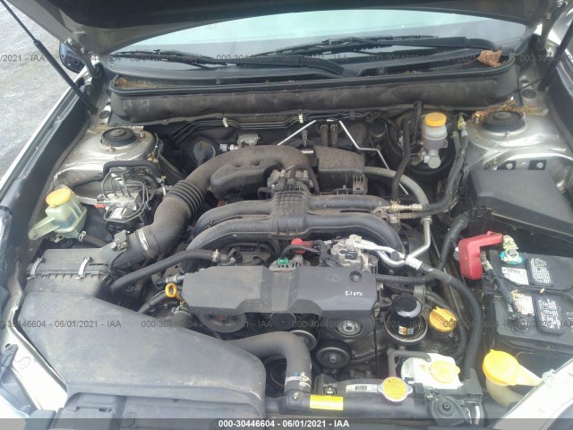 Photo 9 VIN: 4S4BRBACXE3265657 - SUBARU OUTBACK 