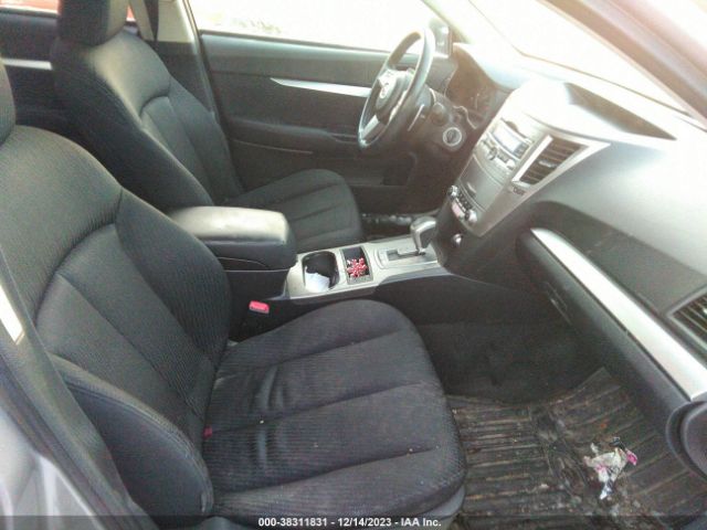 Photo 4 VIN: 4S4BRBBC1A3331151 - SUBARU OUTBACK 