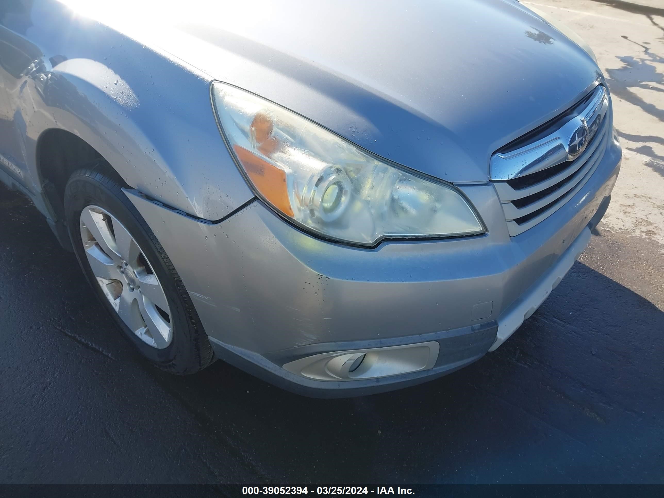 Photo 5 VIN: 4S4BRBBC6A3328150 - SUBARU OUTBACK 