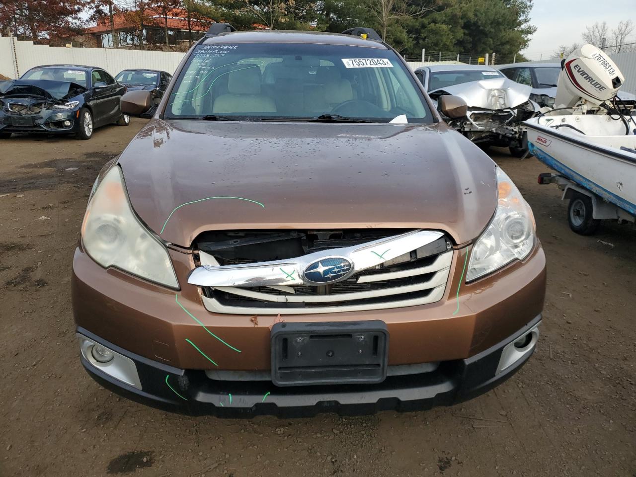 Photo 4 VIN: 4S4BRBCC0B3392832 - SUBARU OUTBACK 