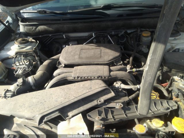 Photo 9 VIN: 4S4BRBCC1B3338388 - SUBARU OUTBACK 