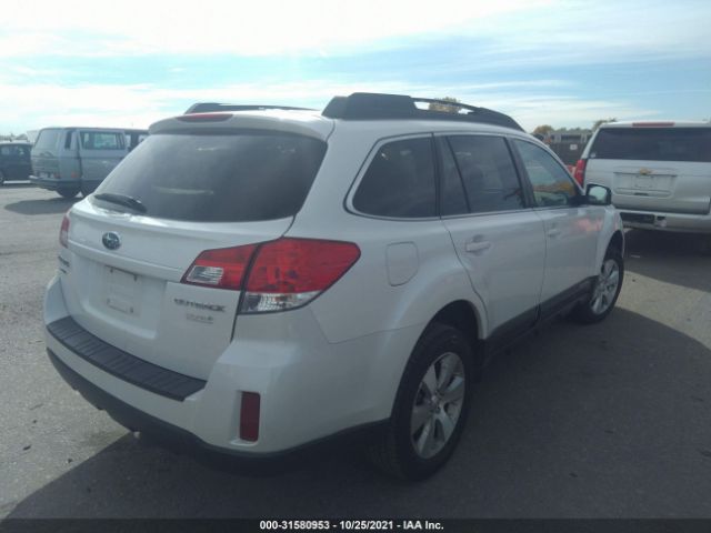 Photo 3 VIN: 4S4BRBCC1B3377529 - SUBARU OUTBACK 