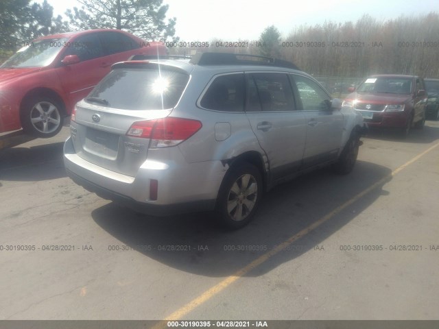 Photo 3 VIN: 4S4BRBCC1C3302511 - SUBARU OUTBACK 