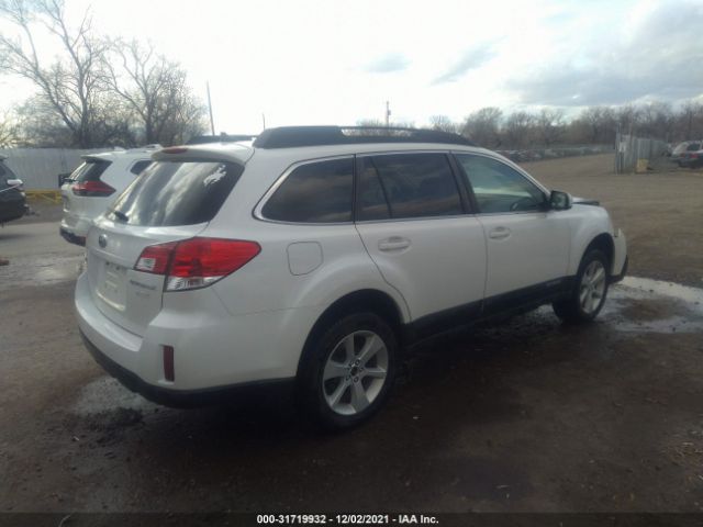 Photo 3 VIN: 4S4BRBCC2E3327890 - SUBARU OUTBACK 