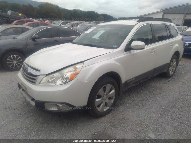 Photo 1 VIN: 4S4BRBCC3B3332964 - SUBARU OUTBACK 