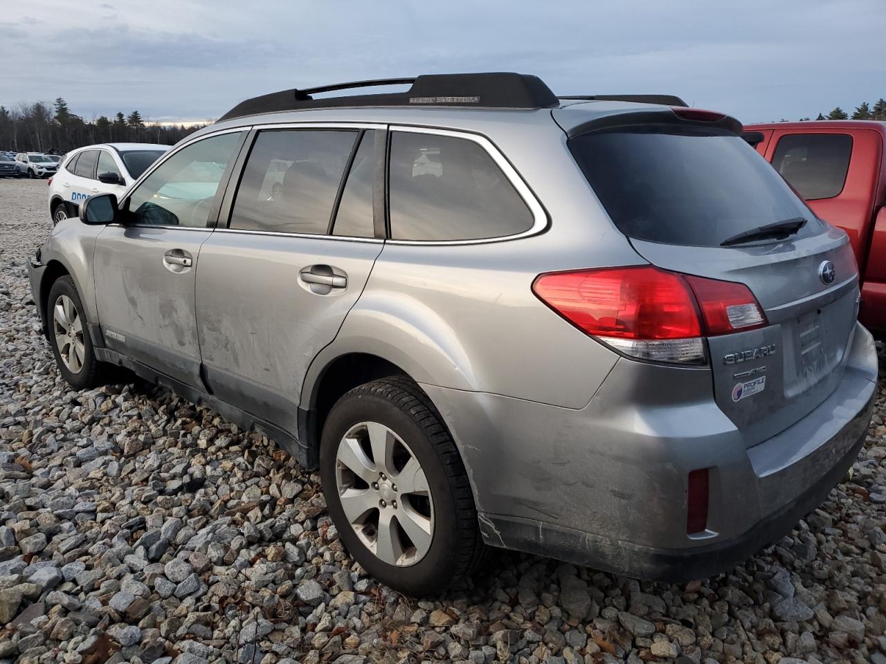 Photo 1 VIN: 4S4BRBCC3B3356388 - SUBARU OUTBACK 