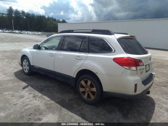 Photo 2 VIN: 4S4BRBCC3C3221512 - SUBARU OUTBACK 