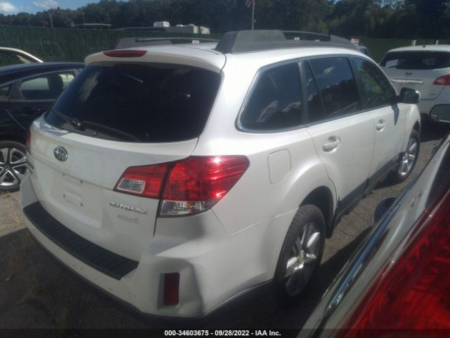 Photo 3 VIN: 4S4BRBCC4C3251182 - SUBARU OUTBACK 