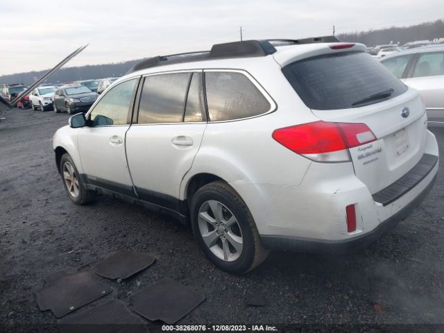 Photo 2 VIN: 4S4BRBCC4D3265312 - SUBARU OUTBACK 