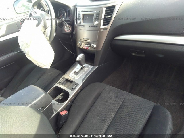 Photo 4 VIN: 4S4BRBCC5E3318777 - SUBARU OUTBACK 