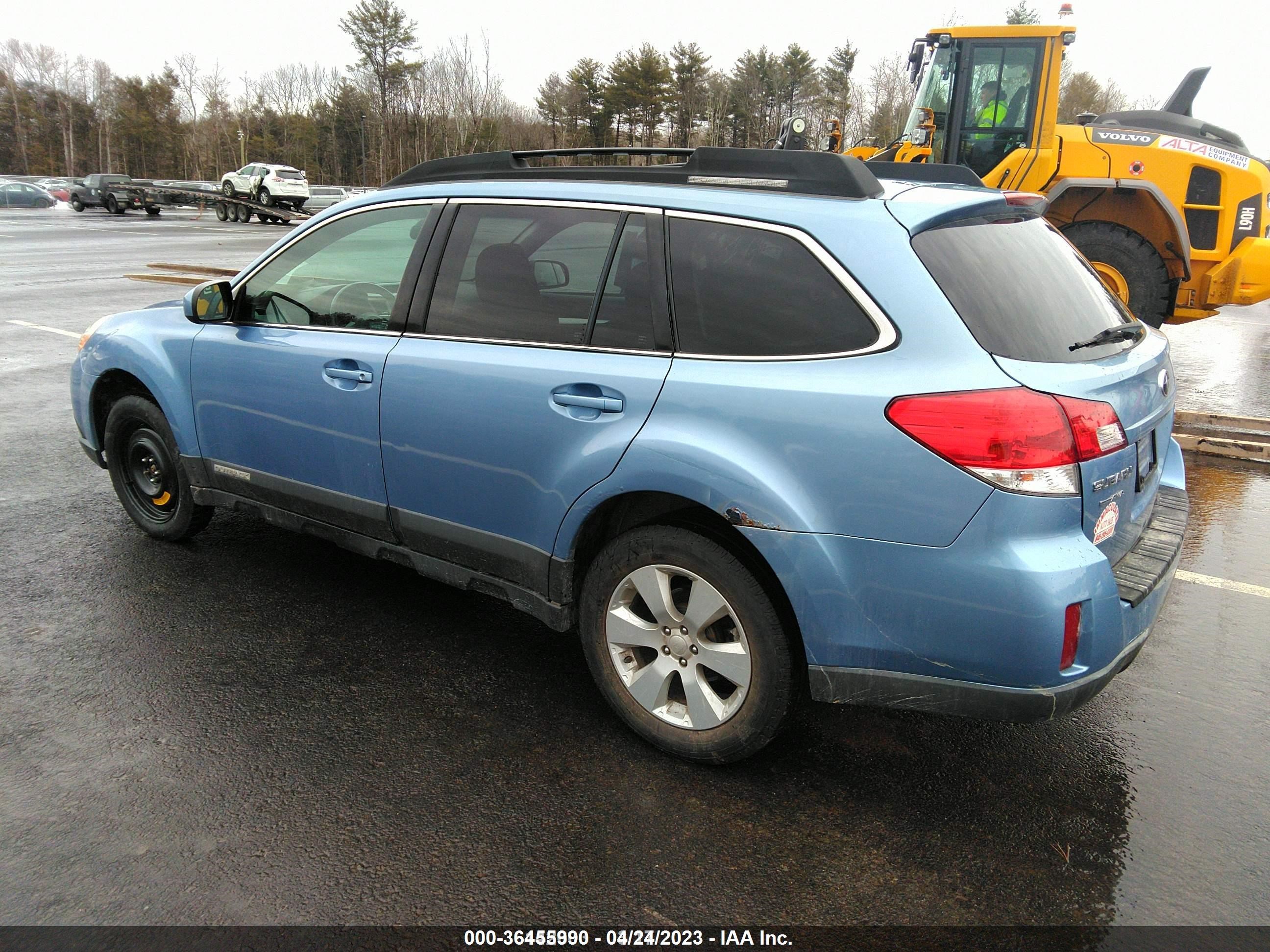 Photo 2 VIN: 4S4BRBCC6A3383650 - SUBARU OUTBACK 