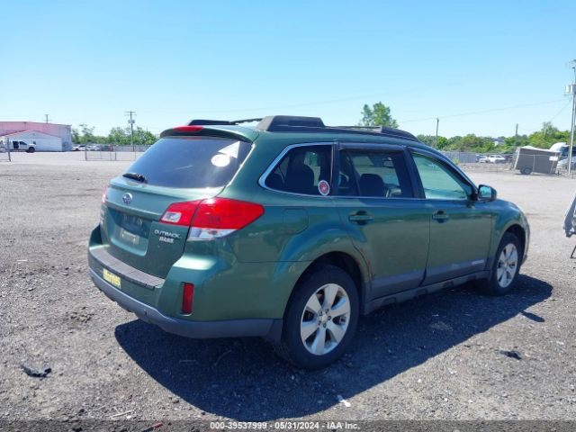 Photo 3 VIN: 4S4BRBCC6B3310649 - SUBARU OUTBACK 