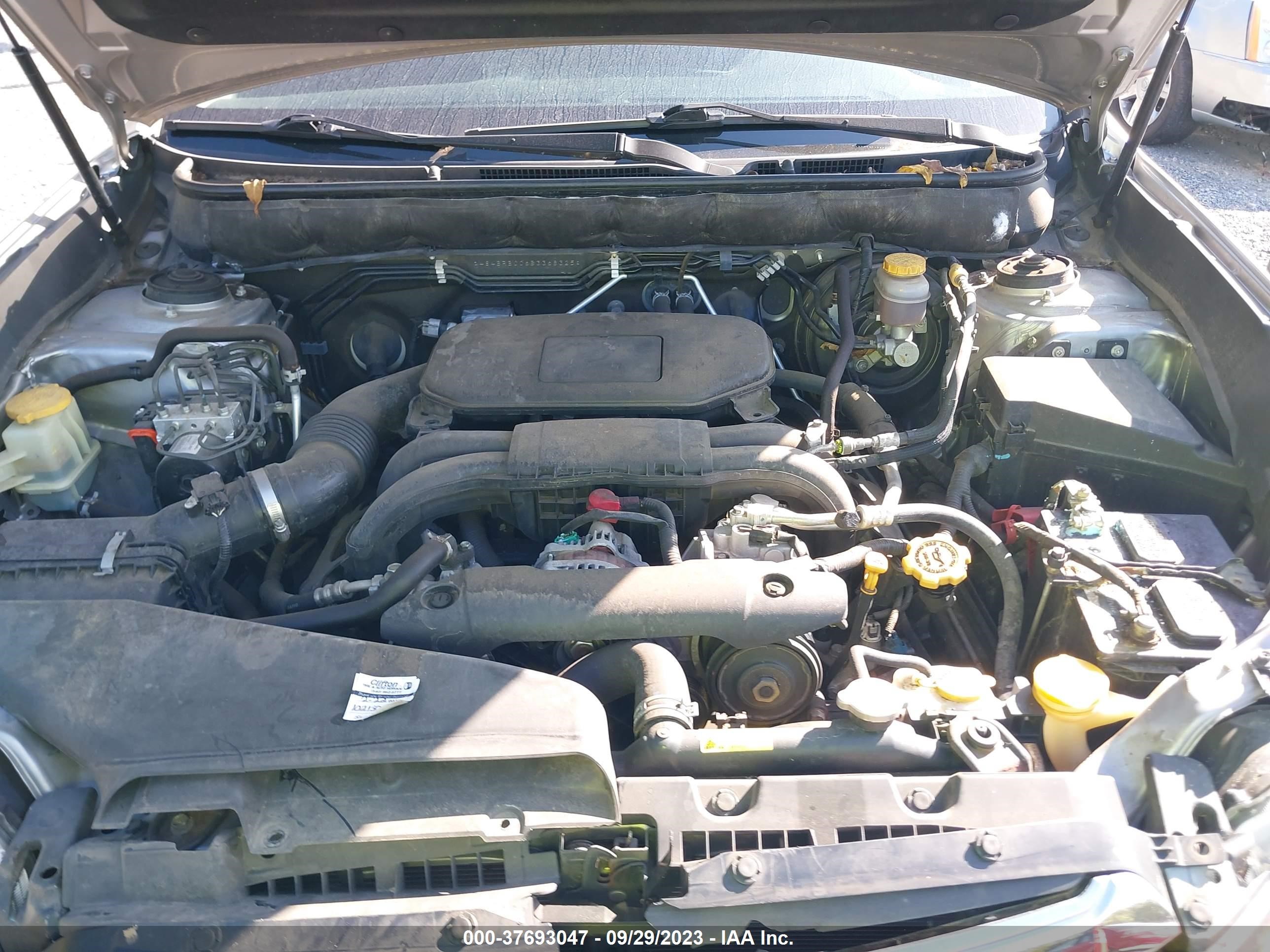 Photo 9 VIN: 4S4BRBCC6B3368325 - SUBARU OUTBACK 