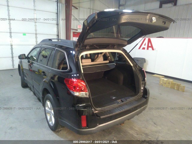 Photo 2 VIN: 4S4BRBCC6E3212063 - SUBARU OUTBACK 