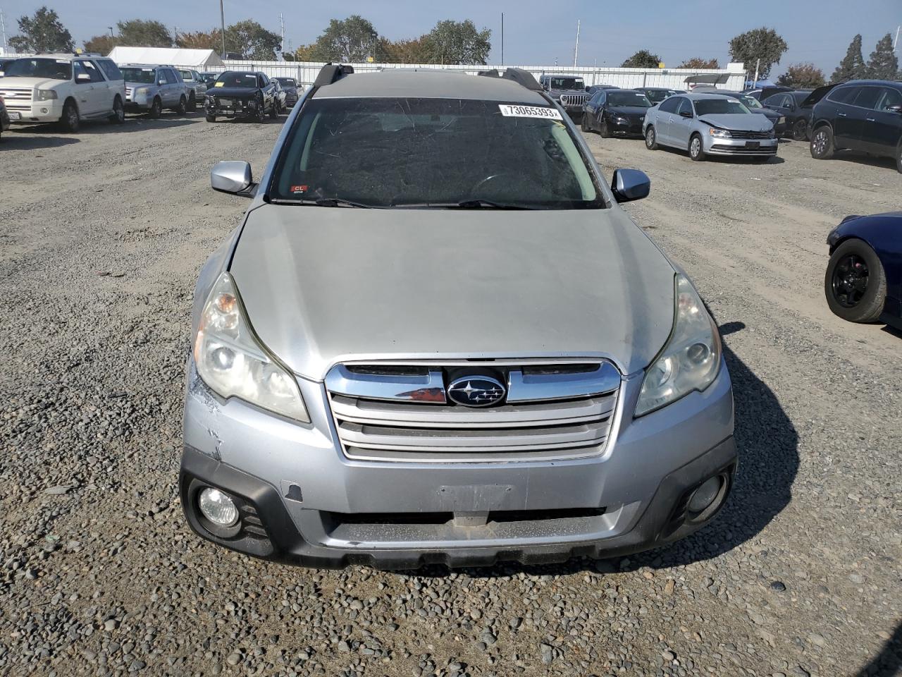 Photo 4 VIN: 4S4BRBCC6E3236735 - SUBARU OUTBACK 