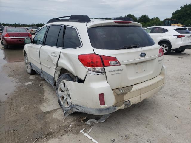 Photo 2 VIN: 4S4BRBCC7B3443517 - SUBARU OUTBACK 2. 