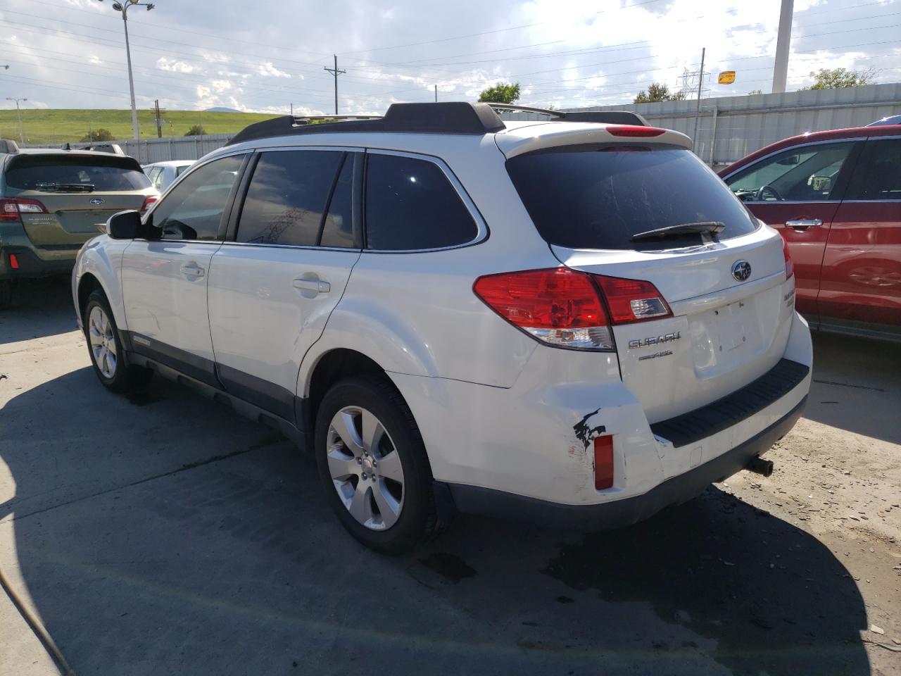 Photo 1 VIN: 4S4BRBCC8A3320128 - SUBARU OUTBACK 