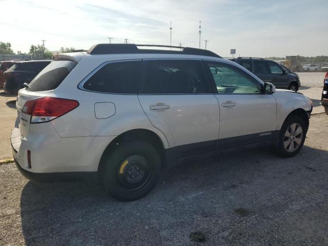 Photo 2 VIN: 4S4BRBCC8B3347685 - SUBARU OUTBACK 