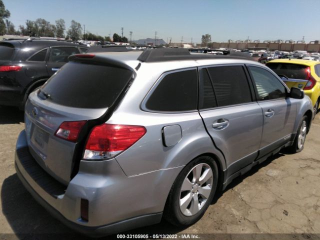 Photo 3 VIN: 4S4BRBCC8C3281432 - SUBARU OUTBACK 