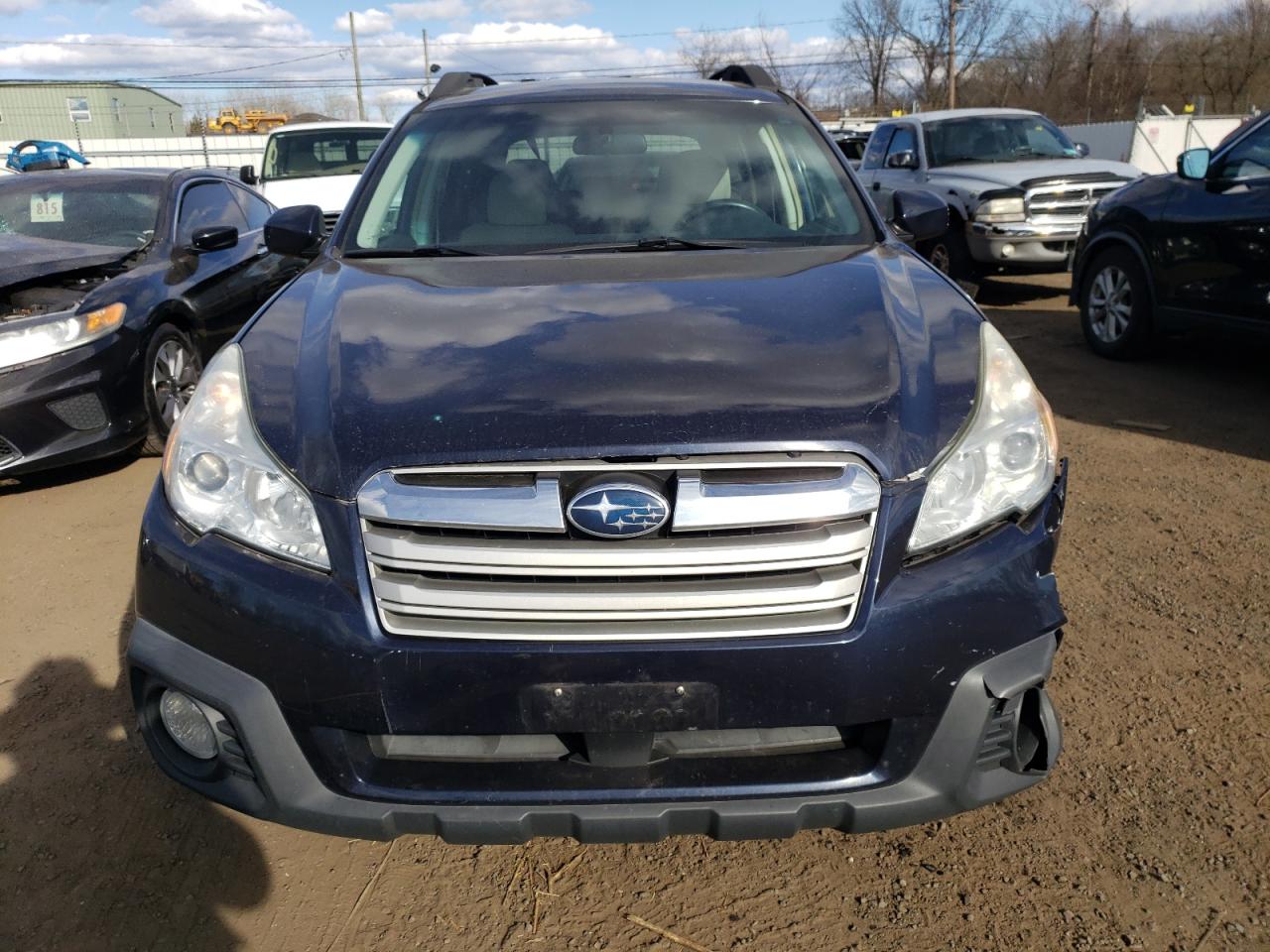 Photo 4 VIN: 4S4BRBCC8D1234740 - SUBARU OUTBACK 