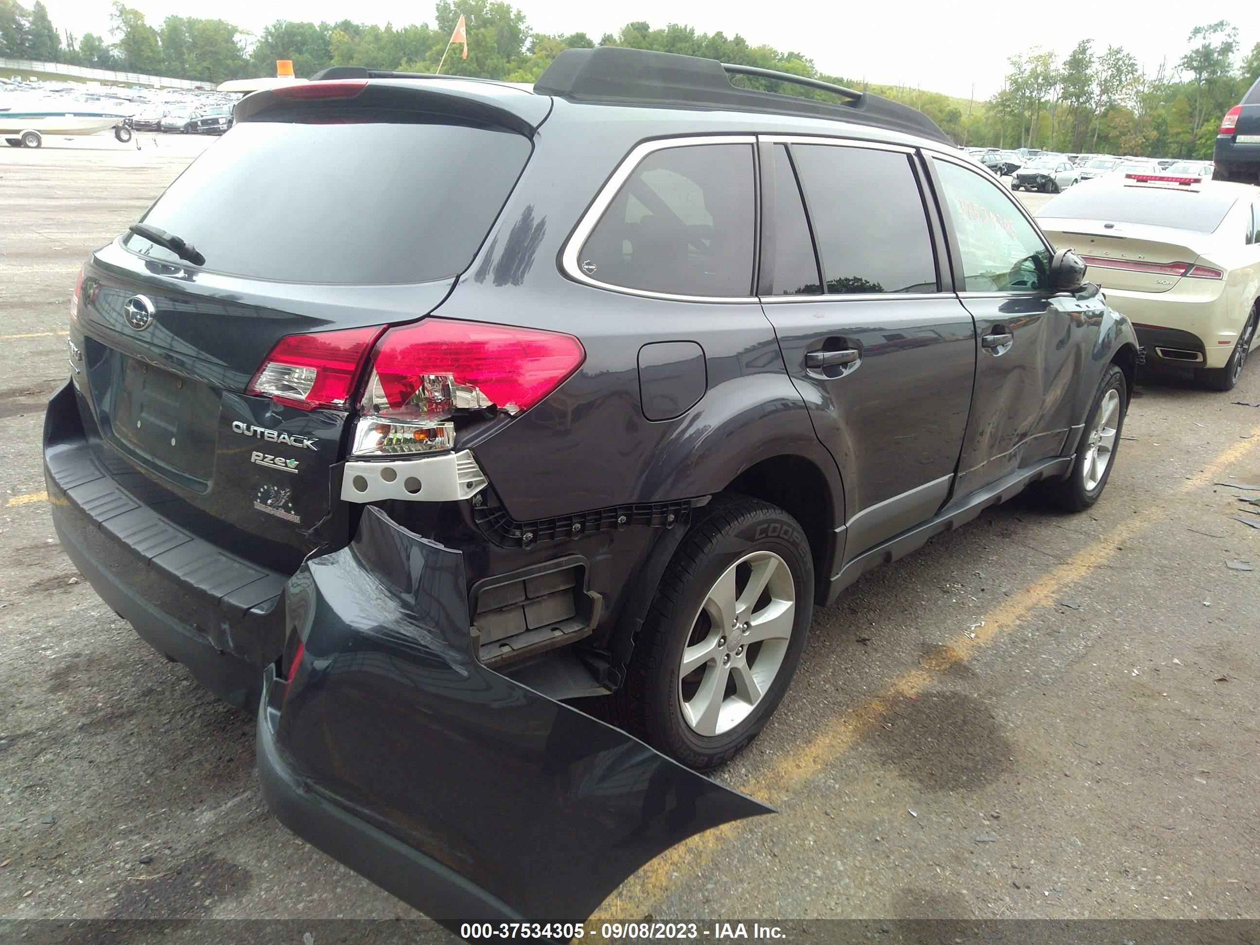 Photo 3 VIN: 4S4BRBCC8D1246421 - SUBARU OUTBACK 