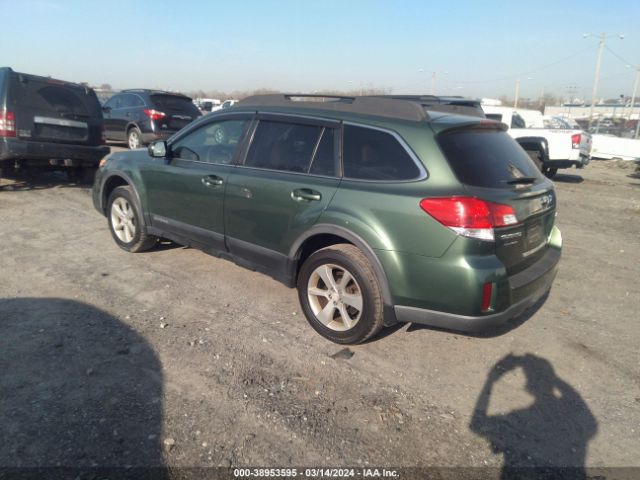 Photo 2 VIN: 4S4BRBCC8D3298328 - SUBARU OUTBACK 